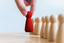 海洋之神hy590国际：技术驱动配置全球化人才